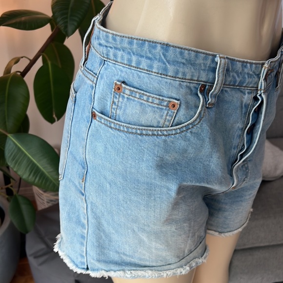 BRIXTON Natasha cut off short - Picture 4 of 9